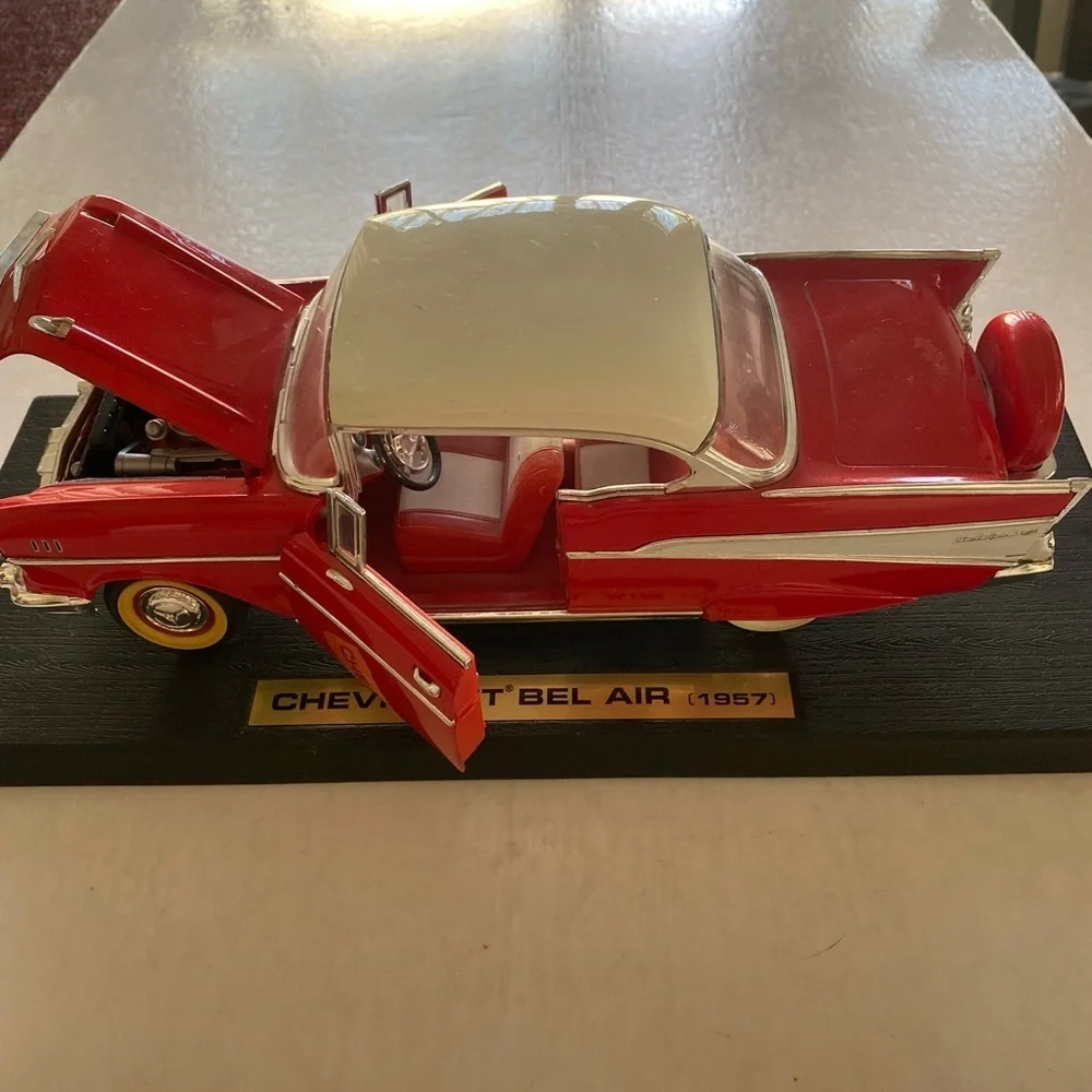 1957 Chevy Bel Air Detailed Die Cast Model Car